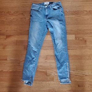 FRAME Denim Le High Skiny 28